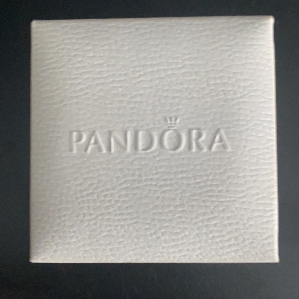 Pandora ring